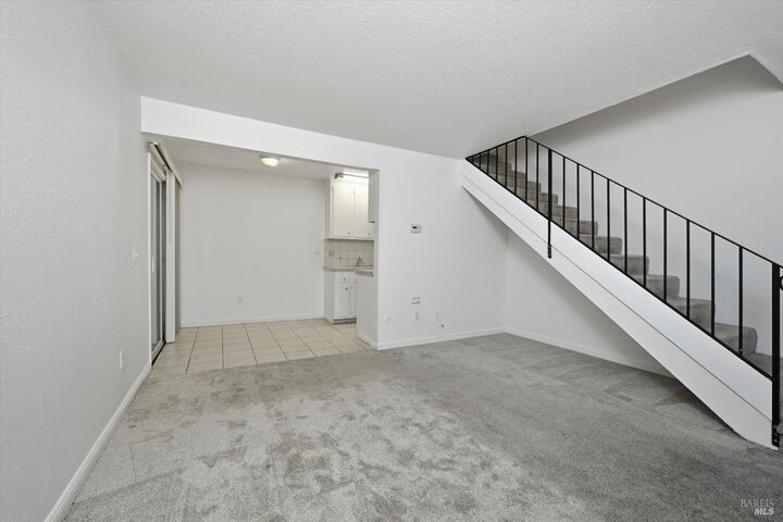 Property Photo: 1213 Fair Oaks Avenue CA 95404