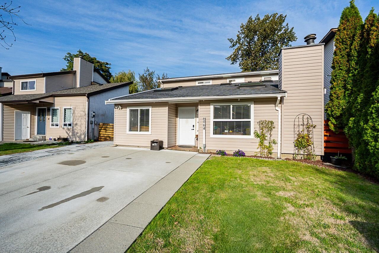 Photo de la propriété: 6064 Brooks Crescent BC V3S 7L1