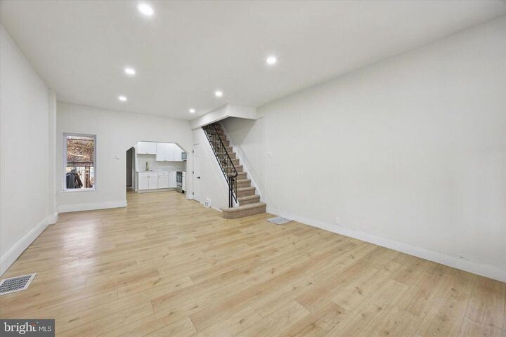 Property Photo:  2130 S Simpson Street  PA 19142 