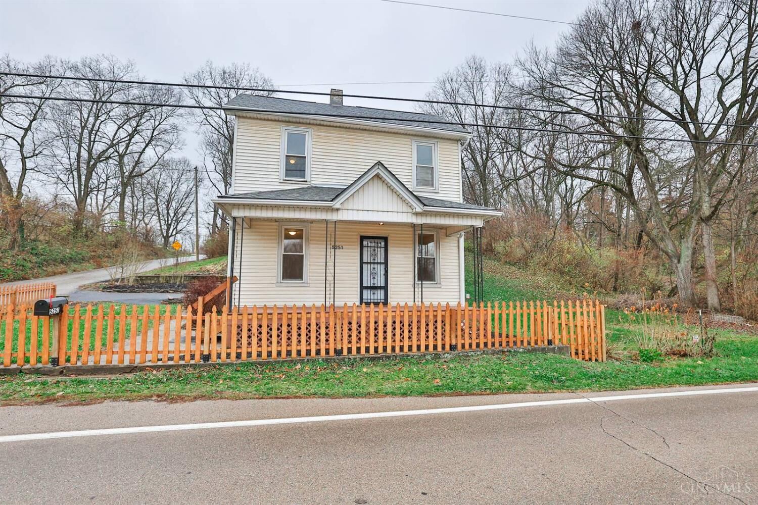 Property Photo: 5251 Trenton Franklin Road OH 45042