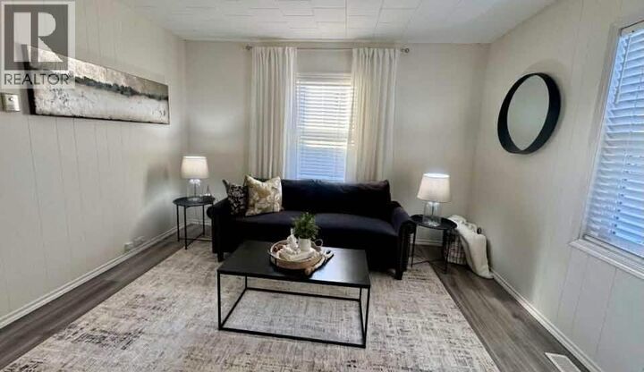 Property Photo: 1651 8th Avenue BC V2L 3R4