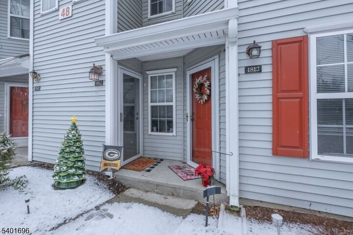 Property Photo: 4812 Tudor Dr NJ 07444