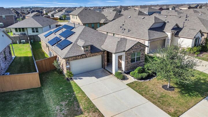 Property Photo: 10410 Russell Pines Drive TX 77583