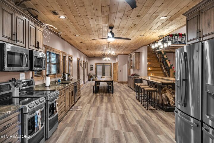 Property Photo: 173 Rafter Rd TN 37385