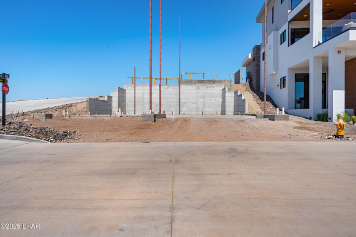 Property Photo:  2436 The Rdgs Way  AZ 86406 