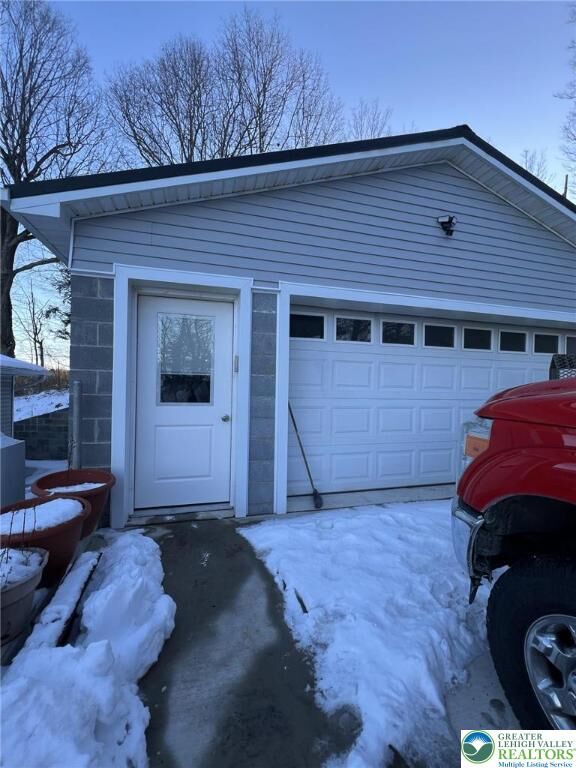 Property Photo: 2158 Route 209 PA 18353