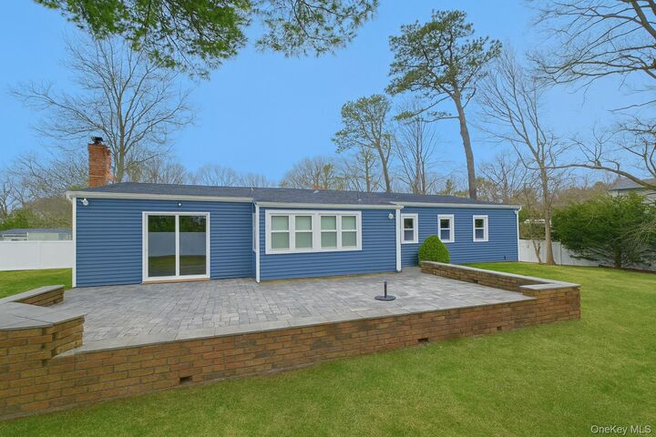 Property Photo:  9 Northridge Drive  NY 11727 