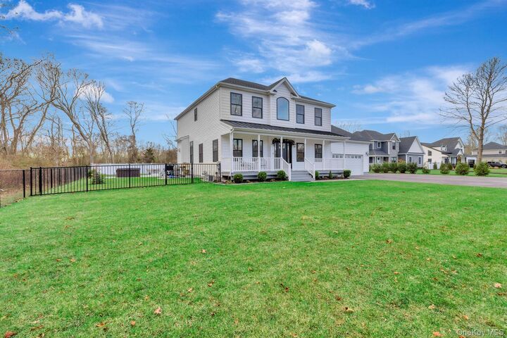 Property Photo:  15 Shaw Lane  NY 11940 