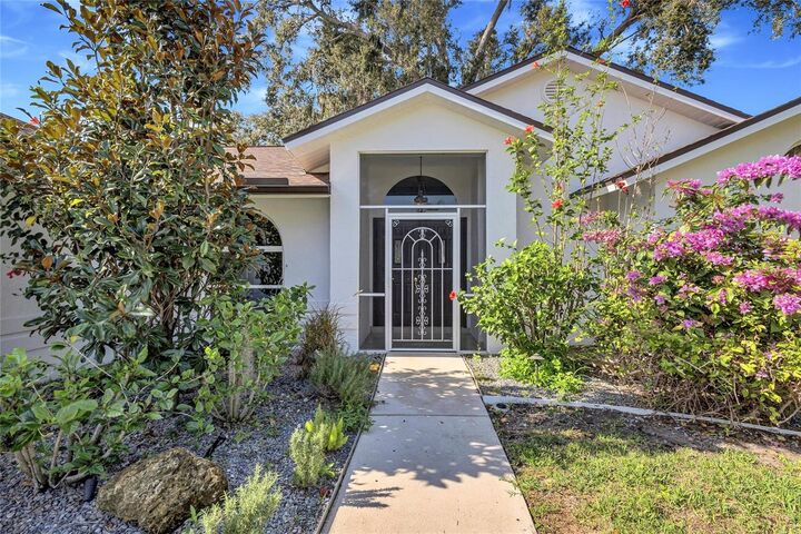 Property Photo:  4435 Diamond Circle W  FL 34233 