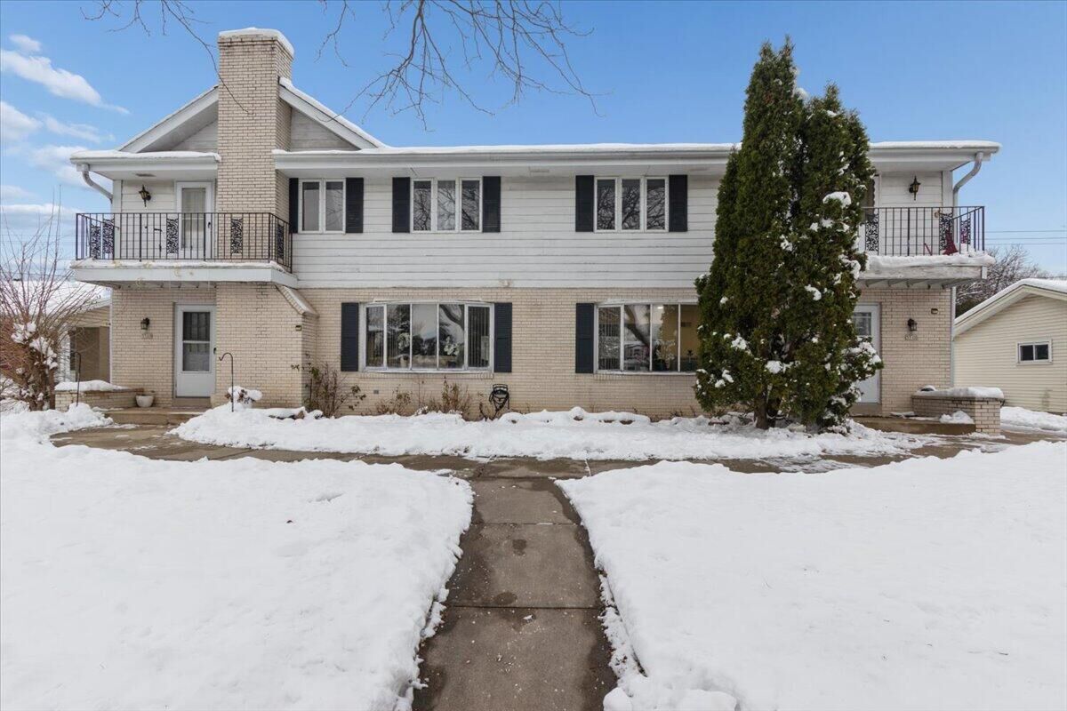 Property Photo:  5508 Serene Ct 5510  WI 53129 