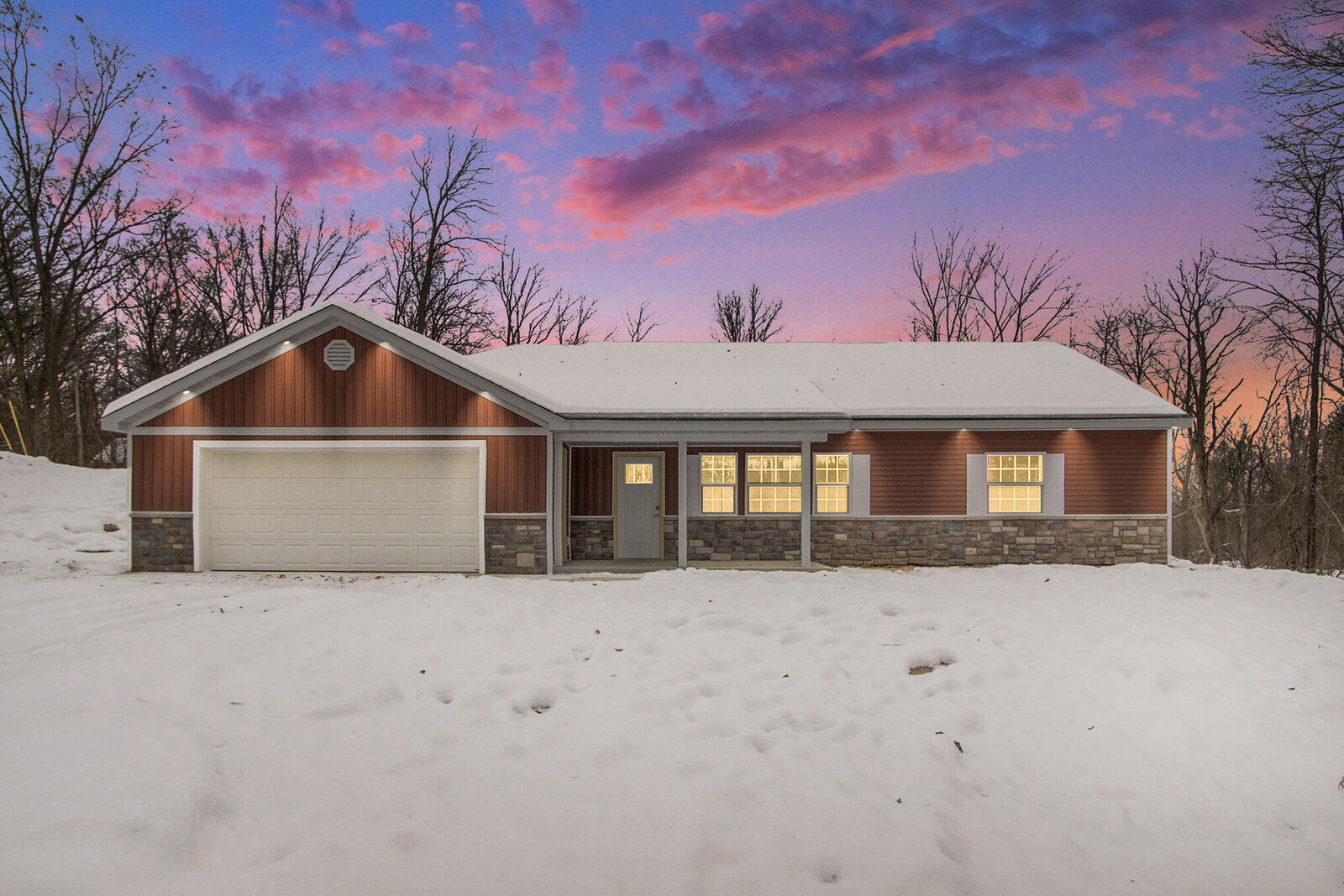 Property Photo: 2824 E B Avenue MI 49080