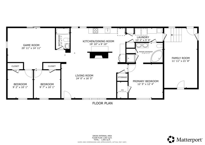 Property Photo: 580 County Road ME 04461