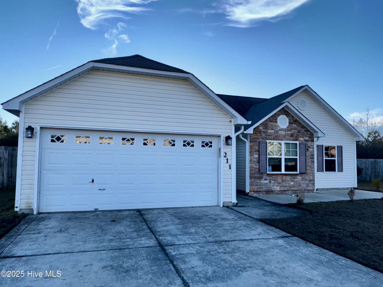 Property Photo:  211 Hidden Oaks Drive  NC 28546 