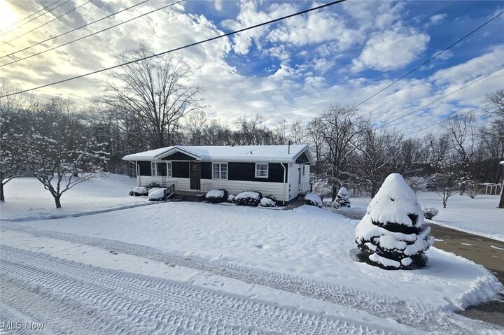 Property Photo: 39 Jay Street WV 26142
