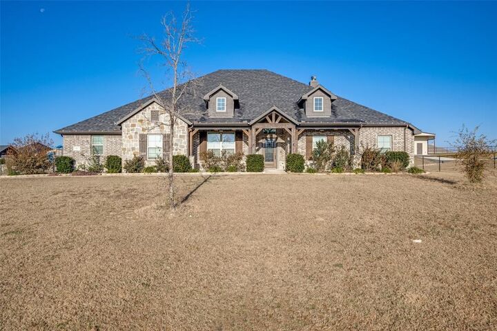 Property Photo:  7417 Green Mesa Road  TX 76259 