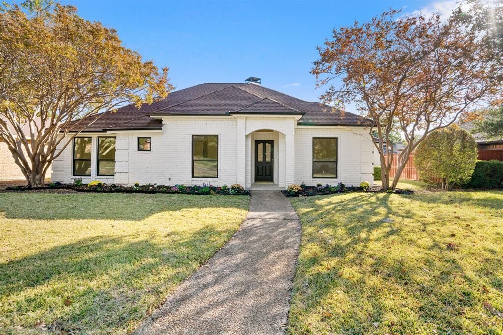 Property Photo:  4616 Centenary Drive  TX 75093 