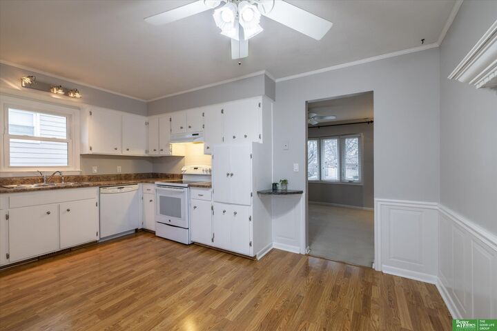 Property Photo: 2908 S 136 Street NE 68144
