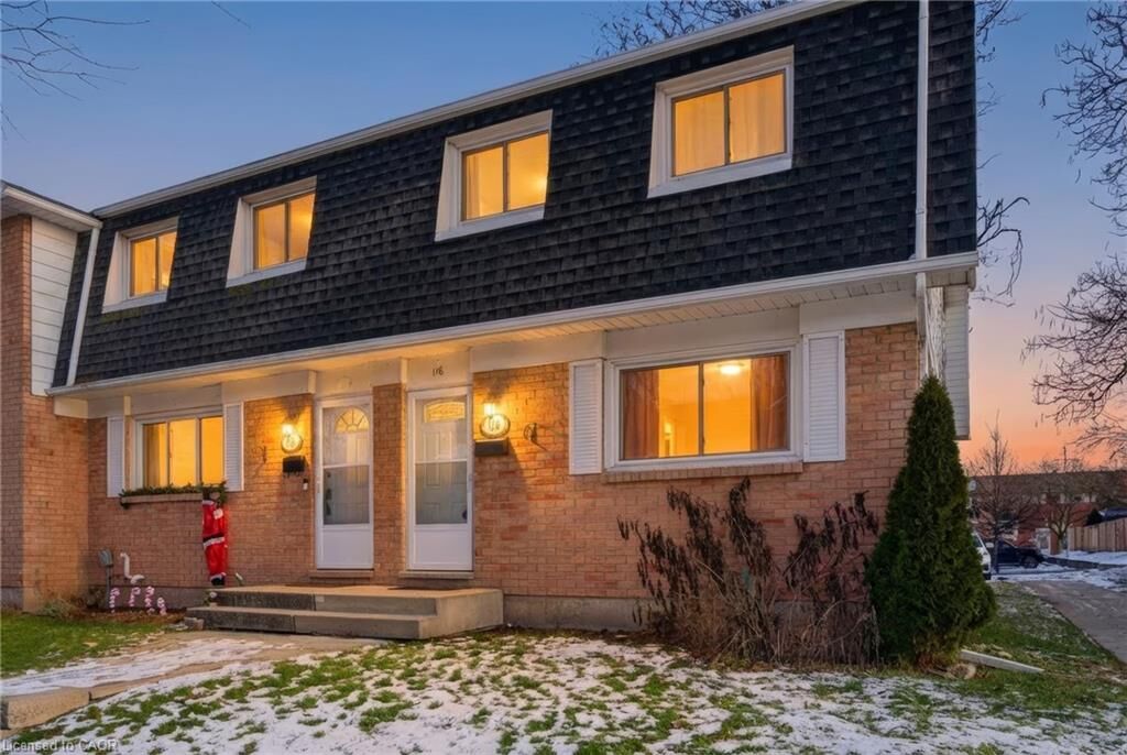 Property Photo:  185 Denistoun Street 116  ON L3C 6J6 