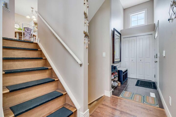 Property Photo: 3 Royal Oak Plaza NW AB T3G 0B3