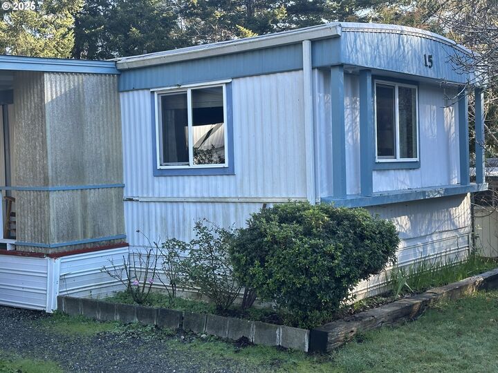 Property Photo: 98825 Pleasant Hill Dr 15 OR 97415