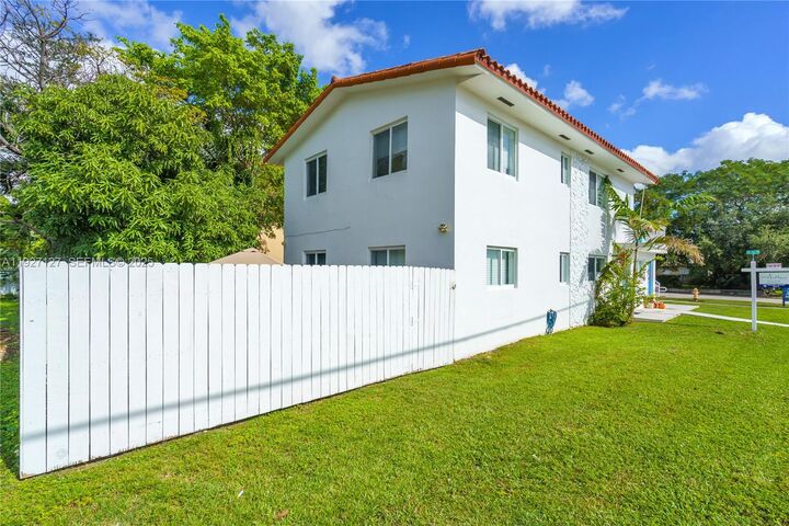 Property Photo: 3601 SW 2nd St 3601 FL 33135