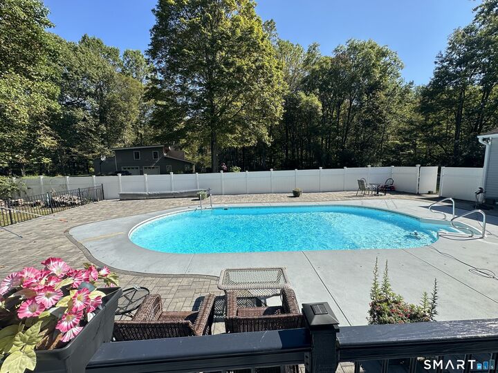 Property Photo: 6 Katrina Circle CT 06801