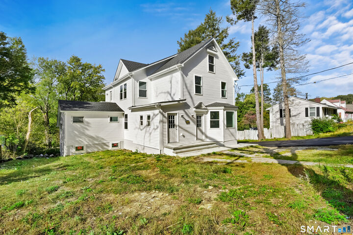 Property Photo:  173 Wellsville Avenue A  CT 06776 