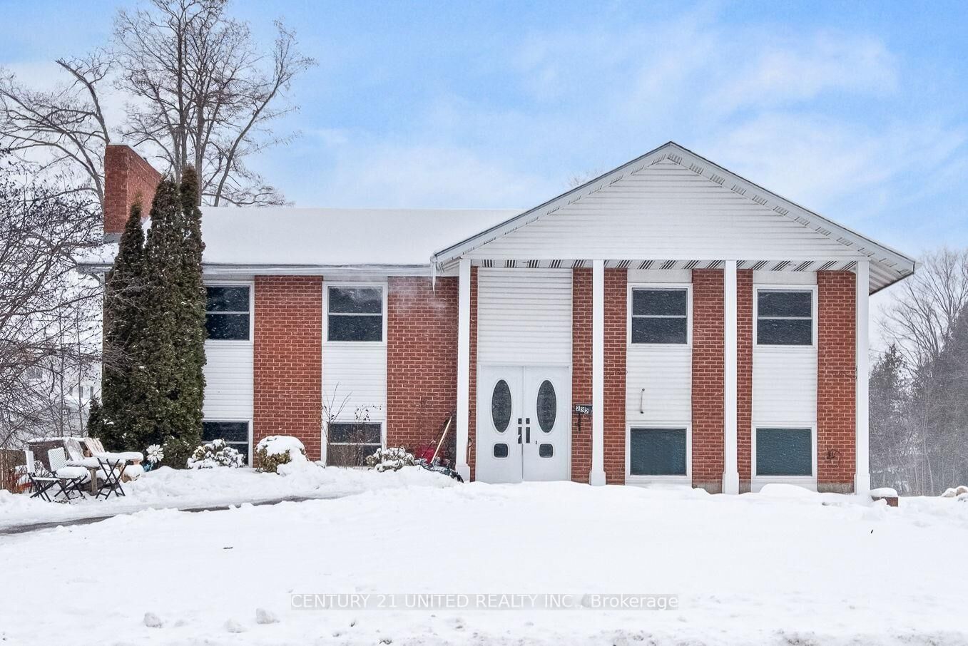 Property Photo:  232 Queen Street  ON K9A 1N5 