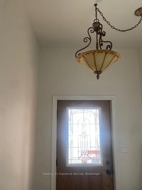 Property Photo:  55 Young Street 2 - Bedroom #2  ON L8N 1V1 