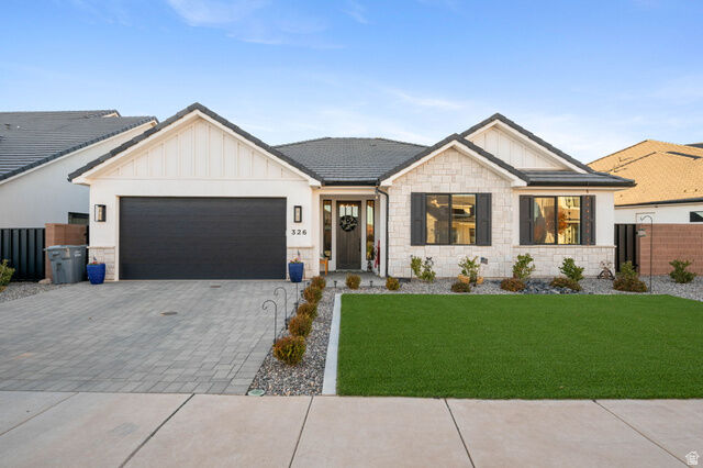 Property Photo: 326 S Water Course Dr UT 84780