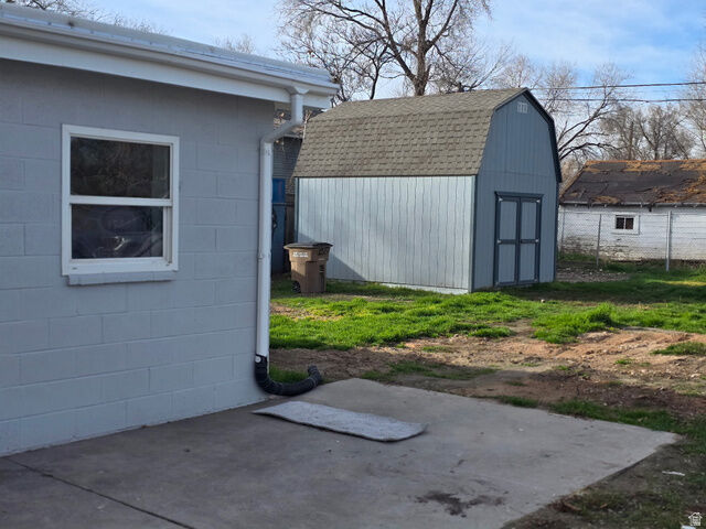 Property Photo: 946 S Navajo St S UT 84104