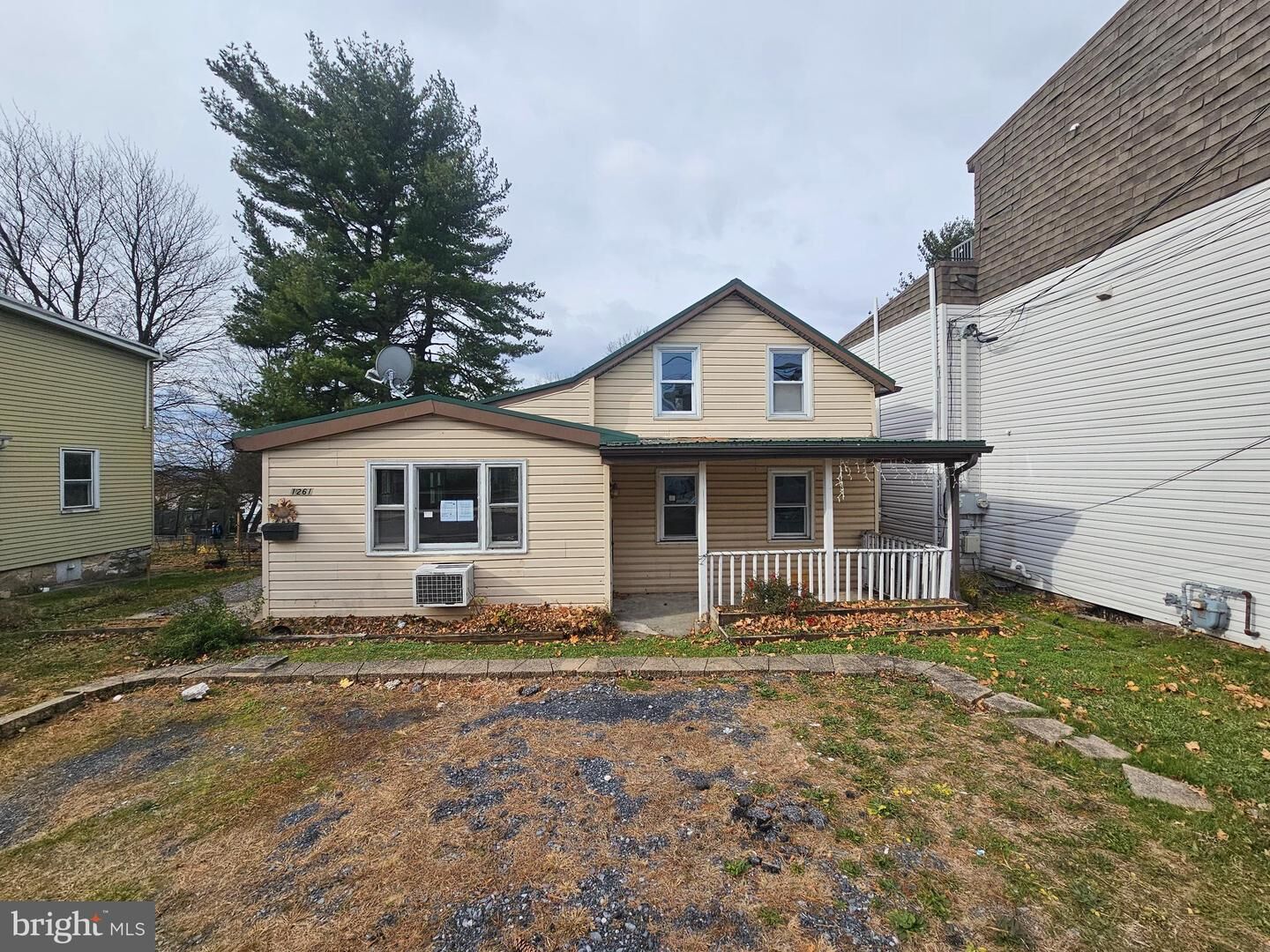 Property Photo:  1261 Main Street  PA 17113 