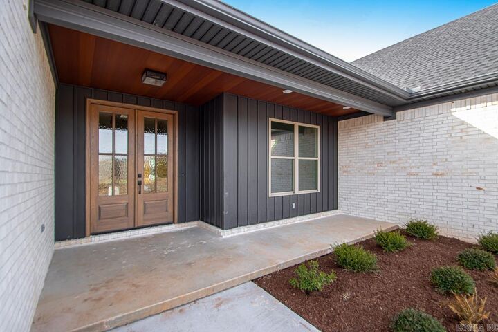 Property Photo:  602 Corondelet Lane  AR 72113 