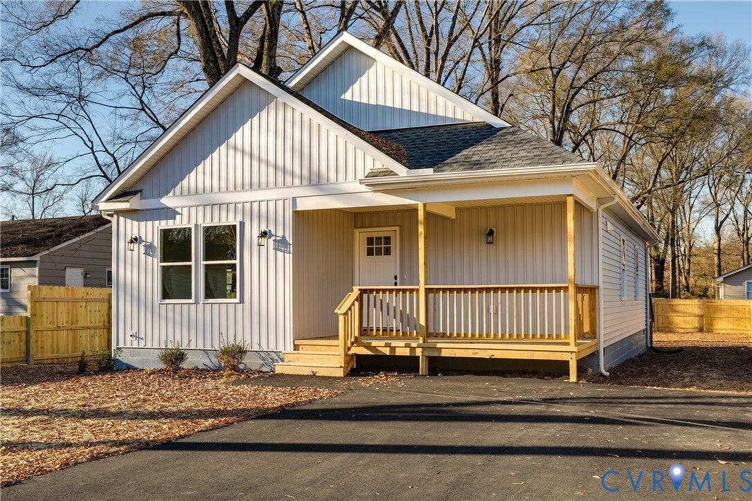 Property Photo: 1240 Maryville Avenue VA 23860