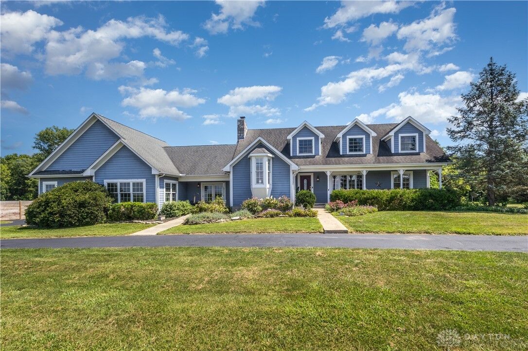 Property Photo:  8648 Compton Road  OH 45068 