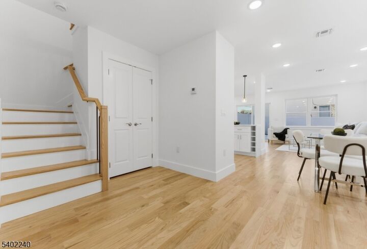 Property Photo:  914 Bower St  NJ 07036 