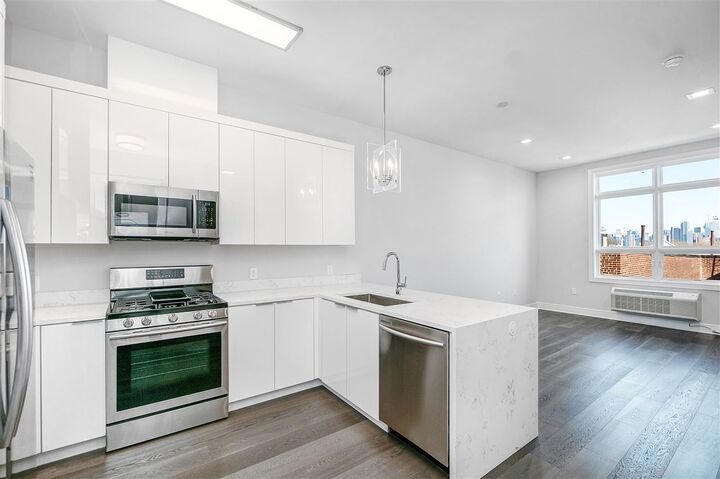 Property Photo: 119 Peter St 503 NJ 07087