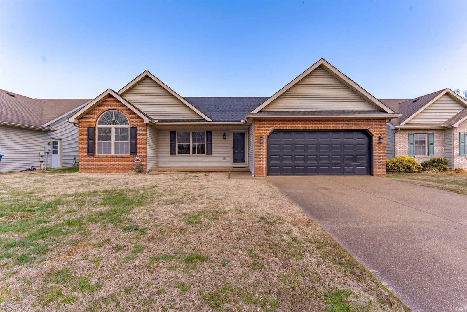 Property Photo:  700 Woodall Drive  IN 47711 