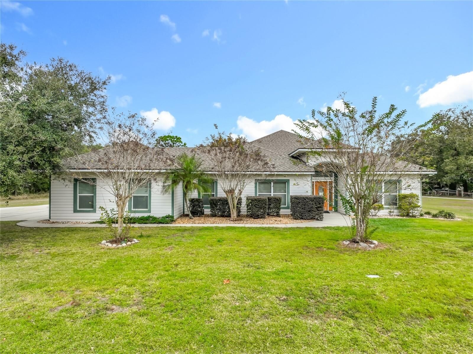 Property Photo:  7793 Ed Douglas Road  FL 34736 