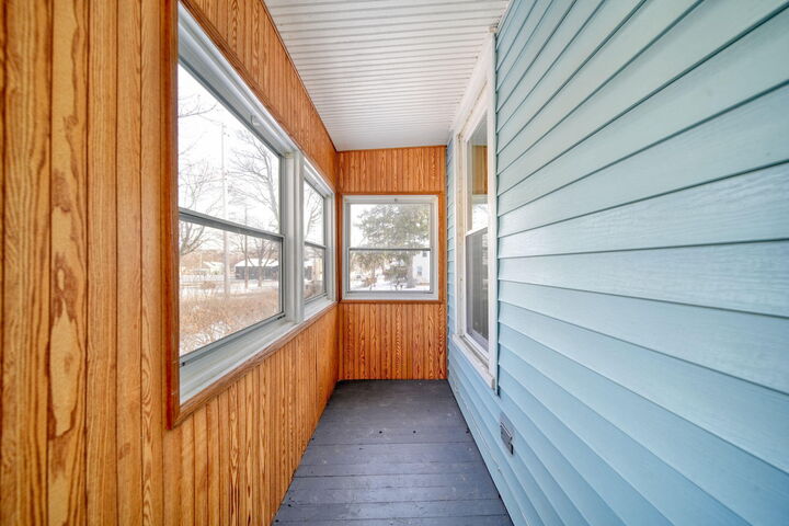 Property Photo: 319 W North Street MI 49202