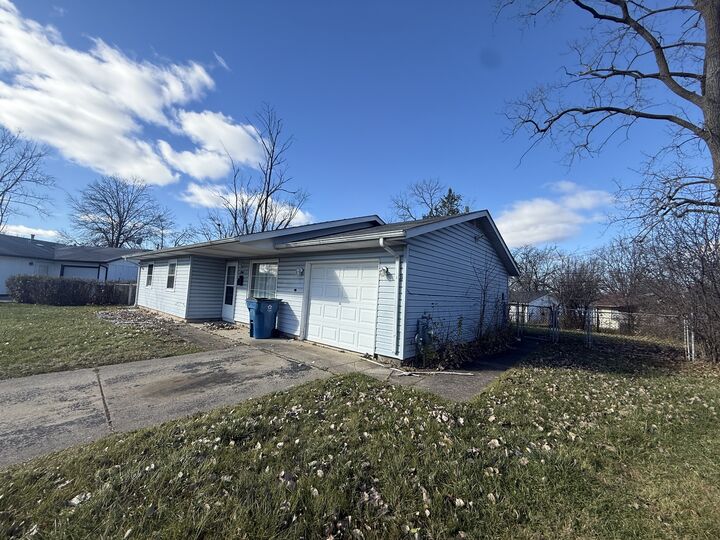Property Photo: 1946 Wooster Court IL 60411