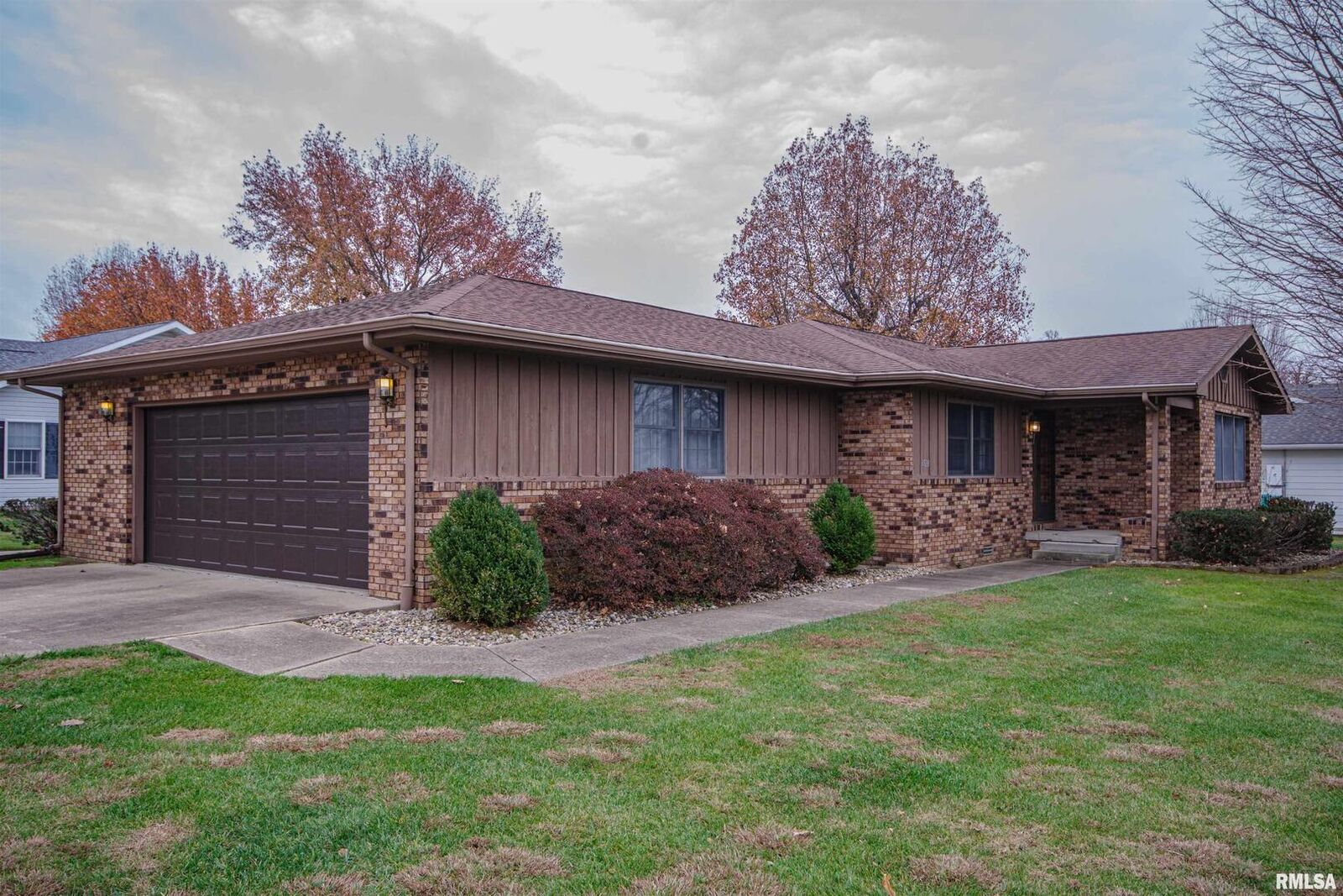 Property Photo:  3528 Oxford Avenue  IL 62864 