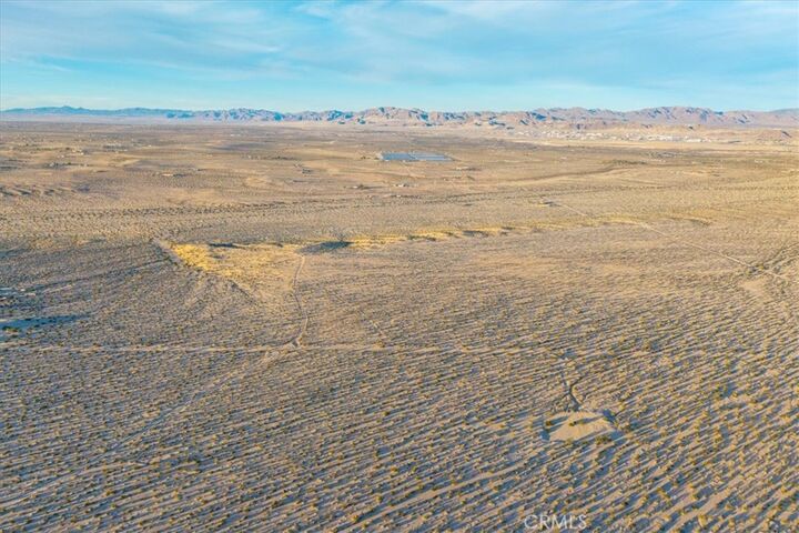 Property Photo:  3 Laura Lane  CA 92277 