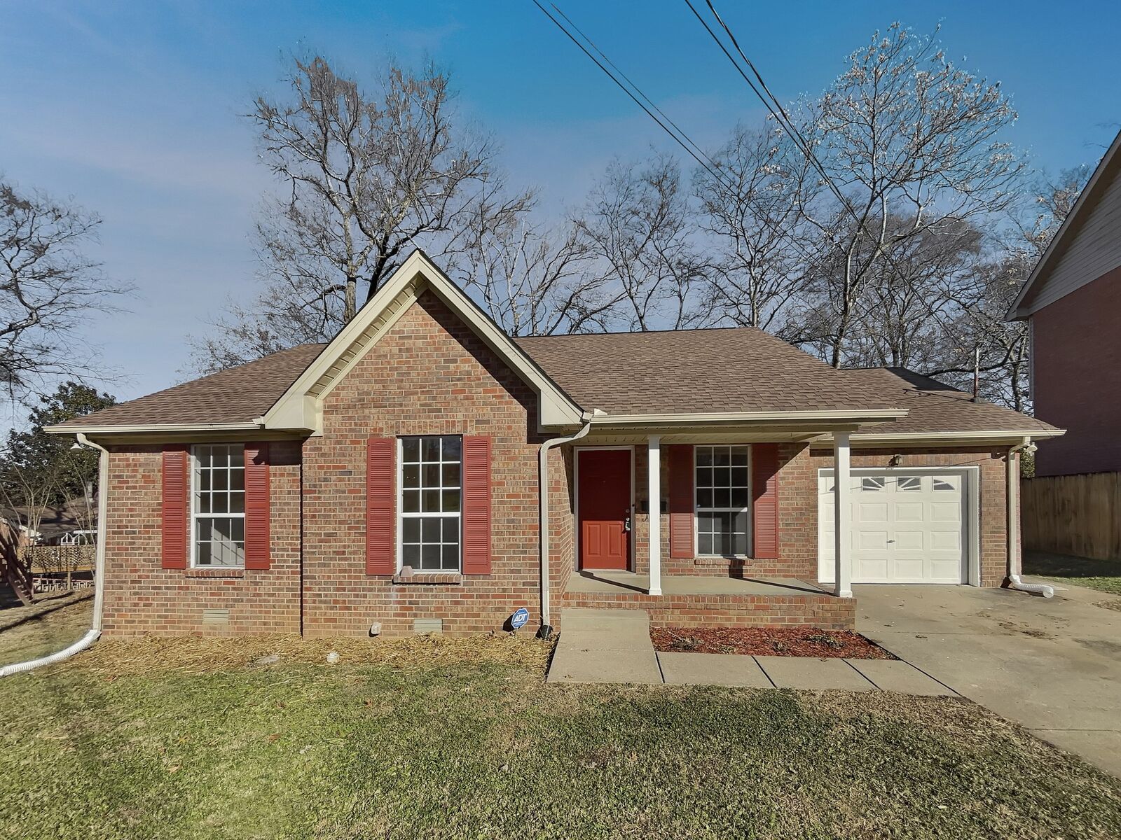 Property Photo:  805 Carlisle Ct N  TN 37214 