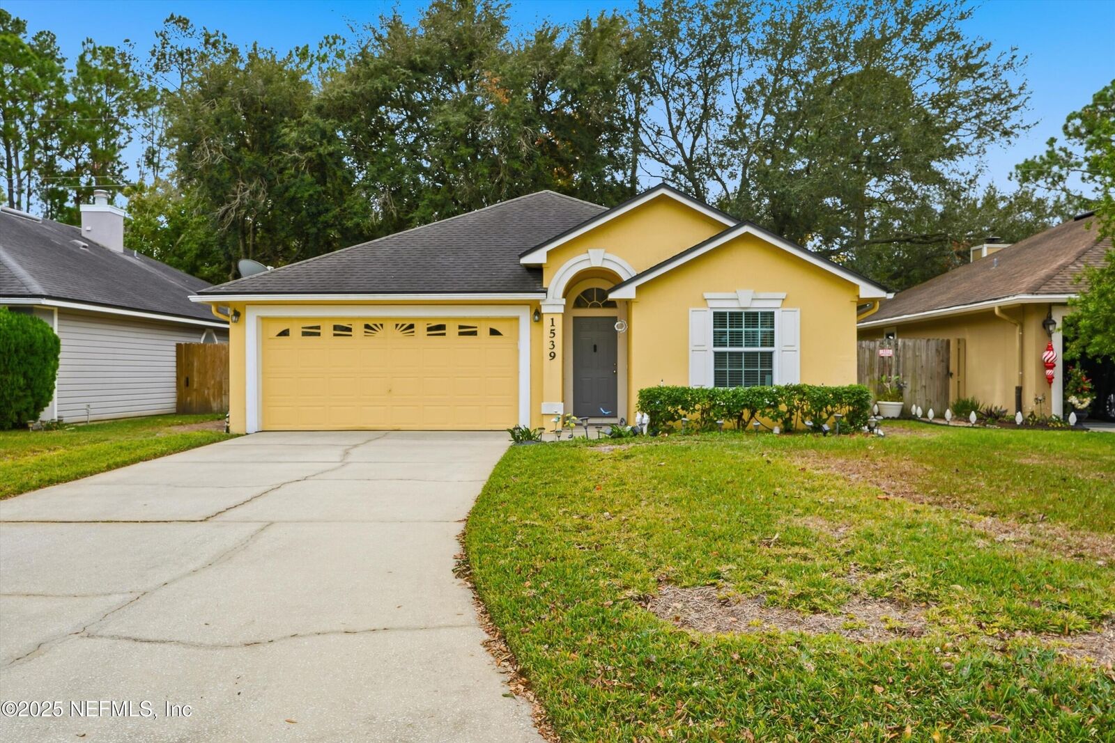 Property Photo:  1539 Beecher Lane  FL 32073 