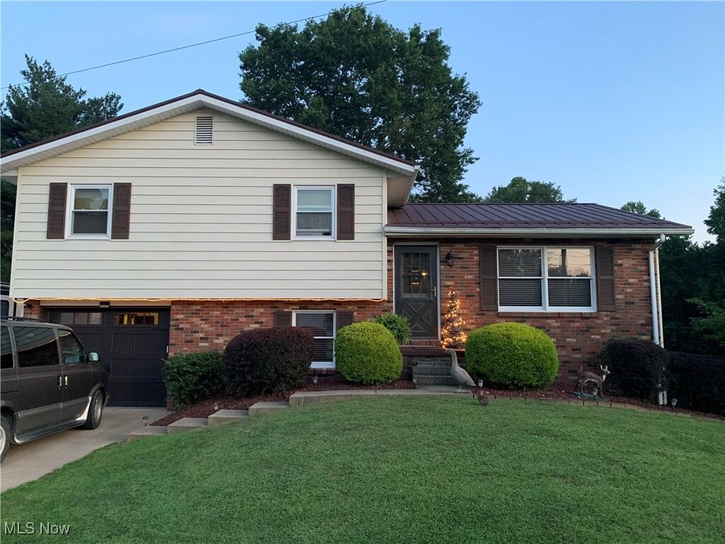 Property Photo:  14229 Rayner Rd Street  OH 43732 