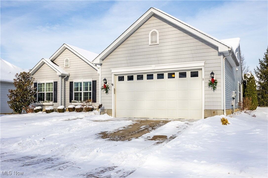 Property Photo:  9130 Devonshire Drive  OH 44138 