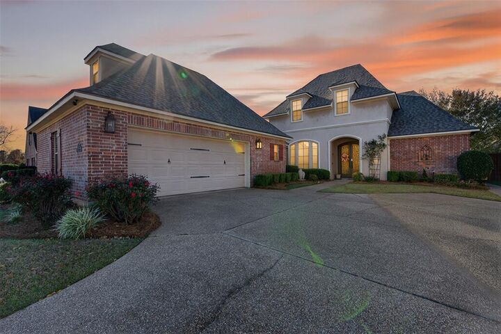 Property Photo: 9040 Hayden Drive LA 71106