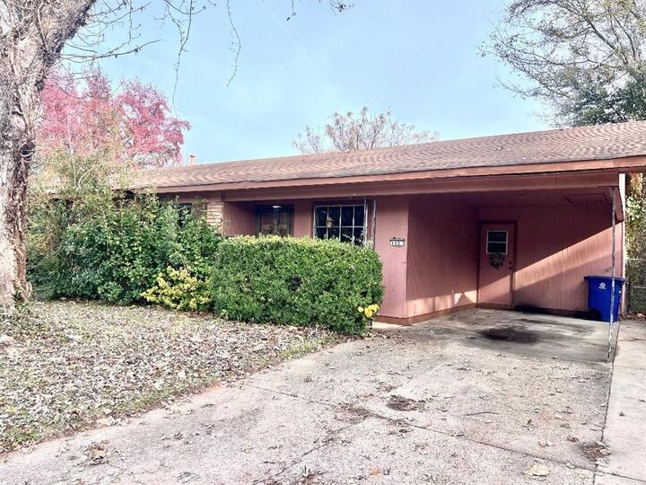 Property Photo:  113 Brookbriar Drive  LA 71107 