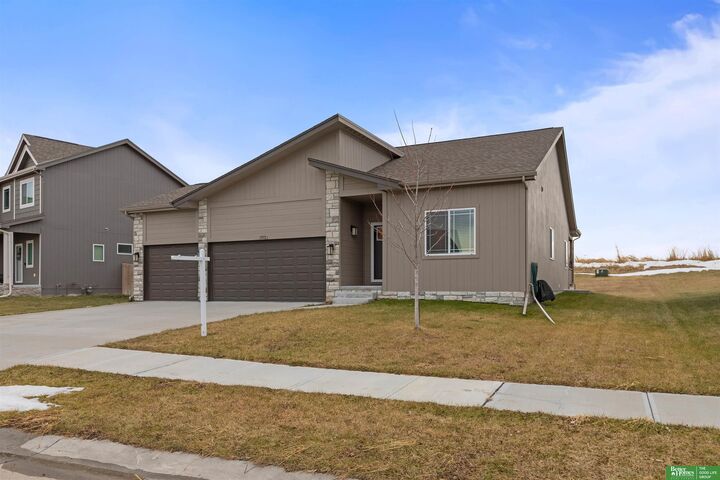 Property Photo:  13512 S 55 Street  NE 68133 